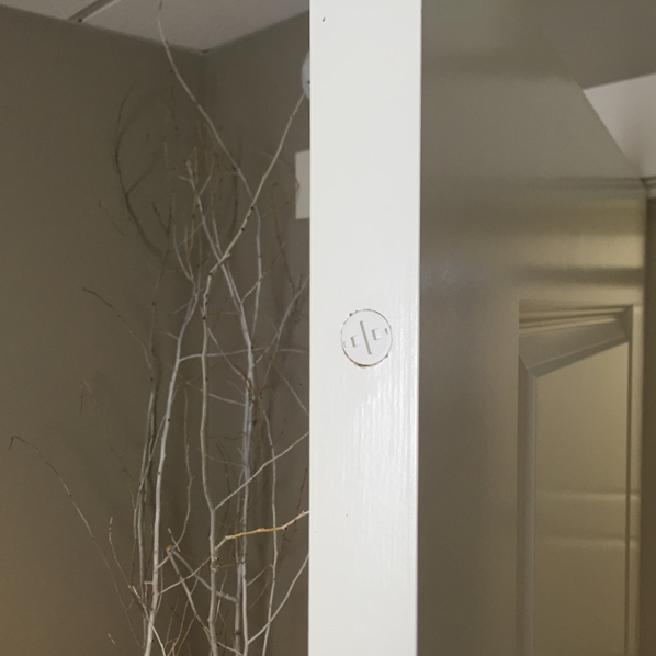  Qolsys IQ Recessed Door Lifestyle-1 MEDIUM